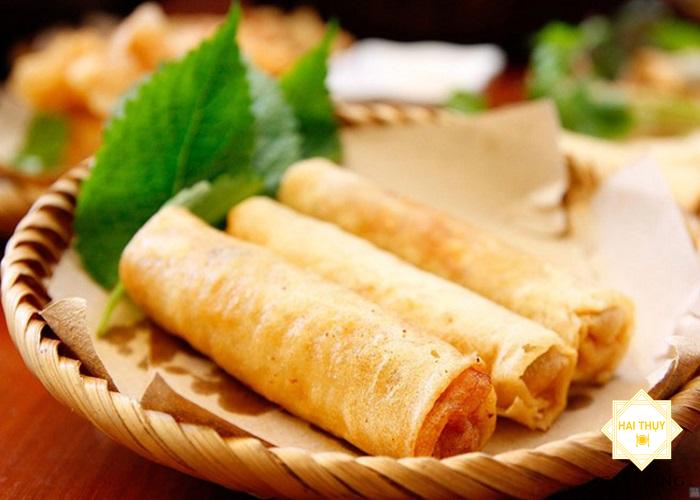 Cùng Hai Thụy Catering học làm món "chả giò mực" ngay tại nhà